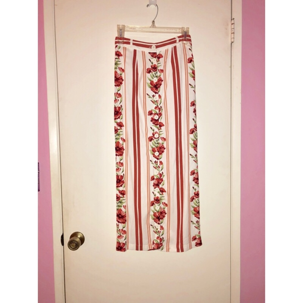 FLORAL MAXI SKIRT 💘❤️